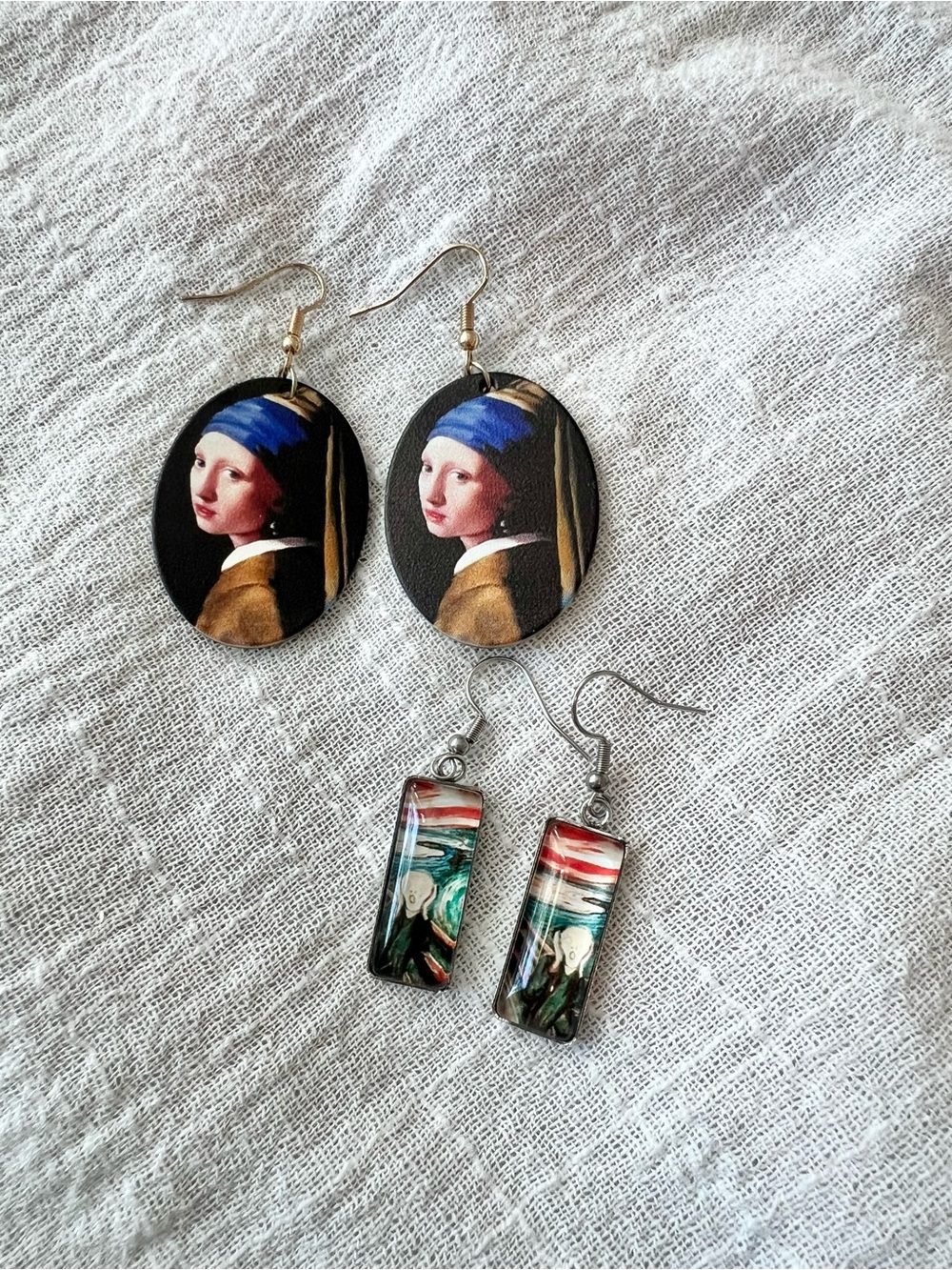 Set of Two Girl with a Pearl and The Scream Art Earrings